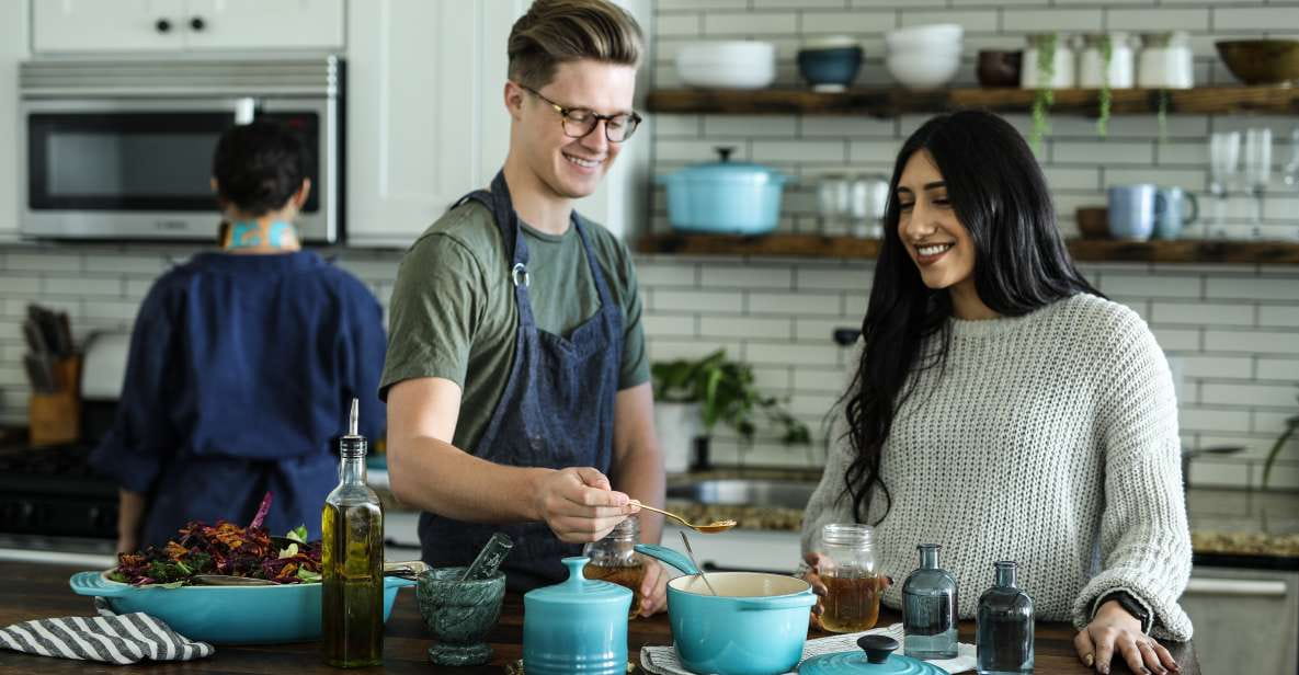 Valencia: Cooking Class of Traditional Spanish Food - Key Points