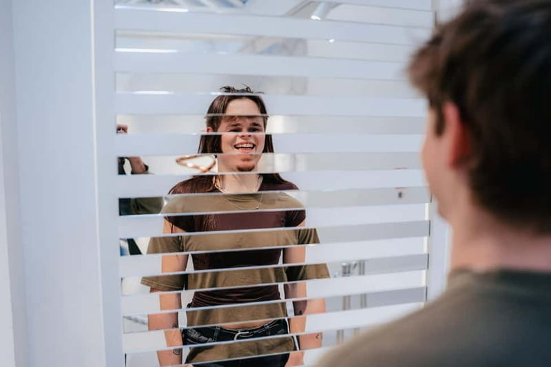 Valencia: entry ticket to Museum Of Illusions - Entering a World of Visual Deception