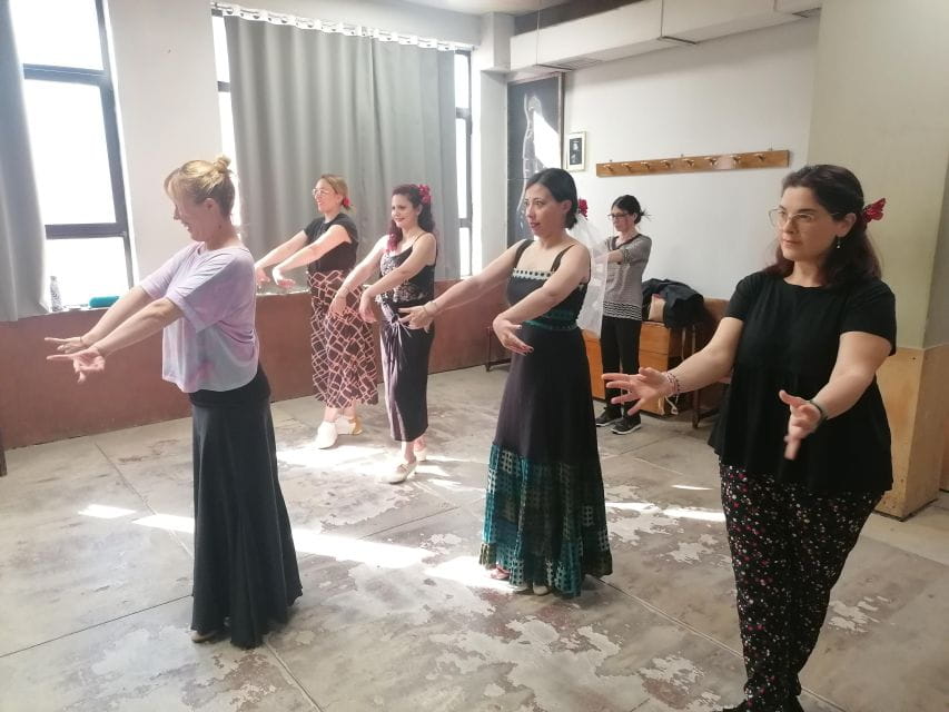 Valencia: Flamenco Class Experience - Booking Information