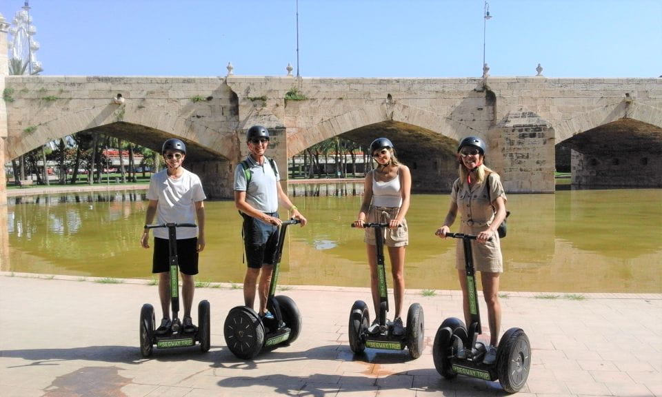 Valencia: Garden & Palace Music Segway Tour - Customer Reviews and Ratings
