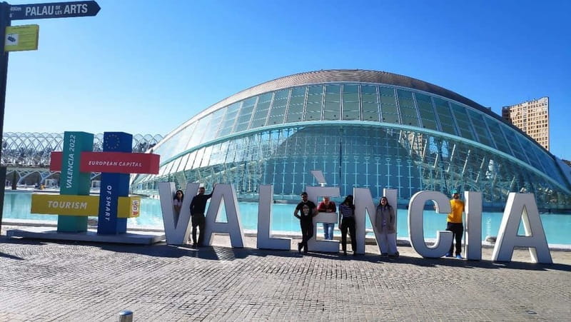 Valencia: Highlights Bike Tour with a Guide - The Sum Up
