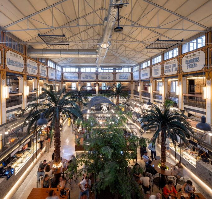 Valencia: Local Tapas Experience - Meeting Point and Accessibility