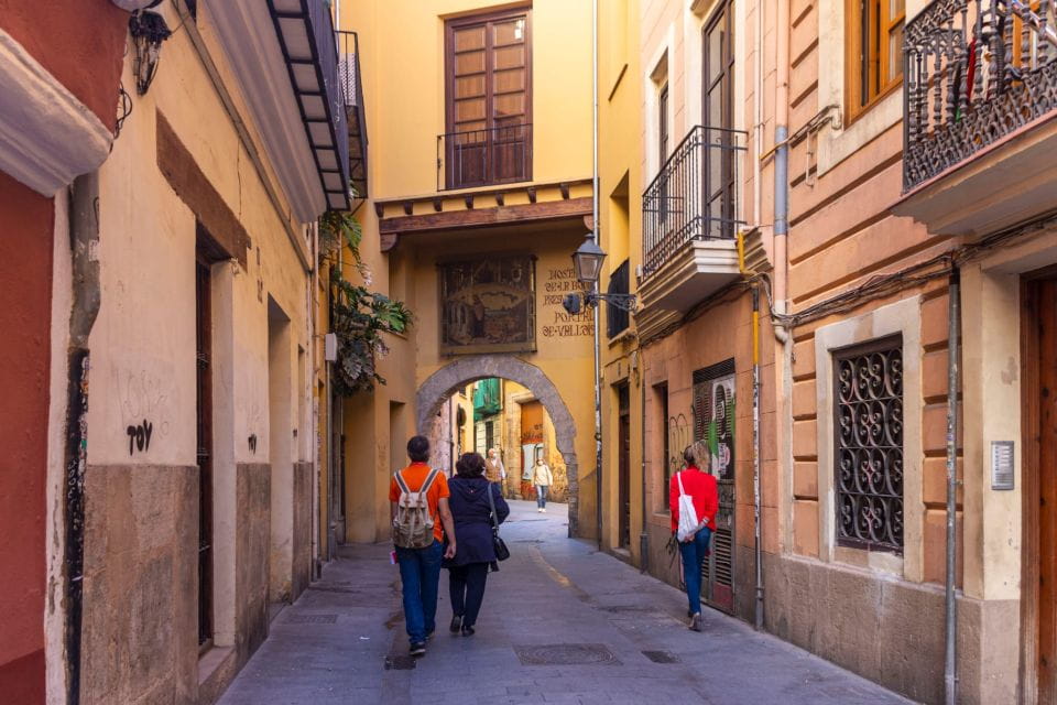 Valencia: Medieval Guided Walking Tour - Itinerary Highlights
