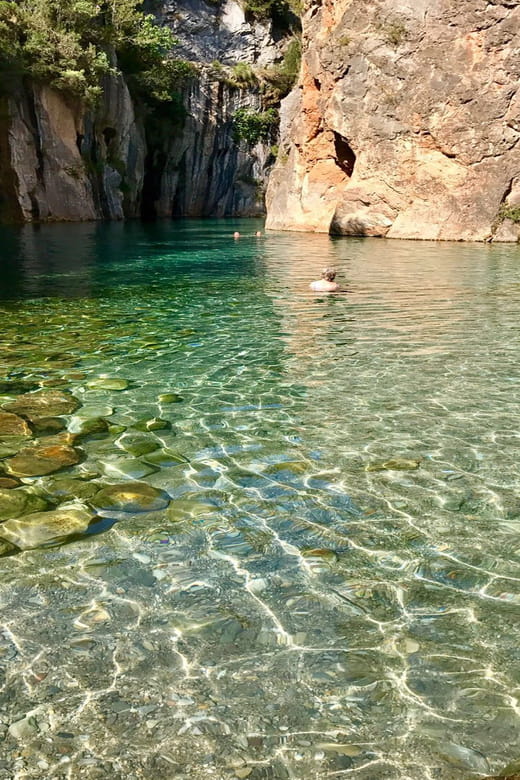 Valencia: Montanejos Hot Springs & Girlfriend Waterfall Trip - Experience and Amenities