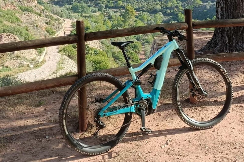 Valencia: Mountain E-Bike Tour + Transfers + Drone Footage - Who Is This Tour Best For?