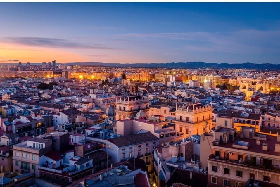 Valencia: Must-See Attractions Walking Tour - Itinerary Highlights