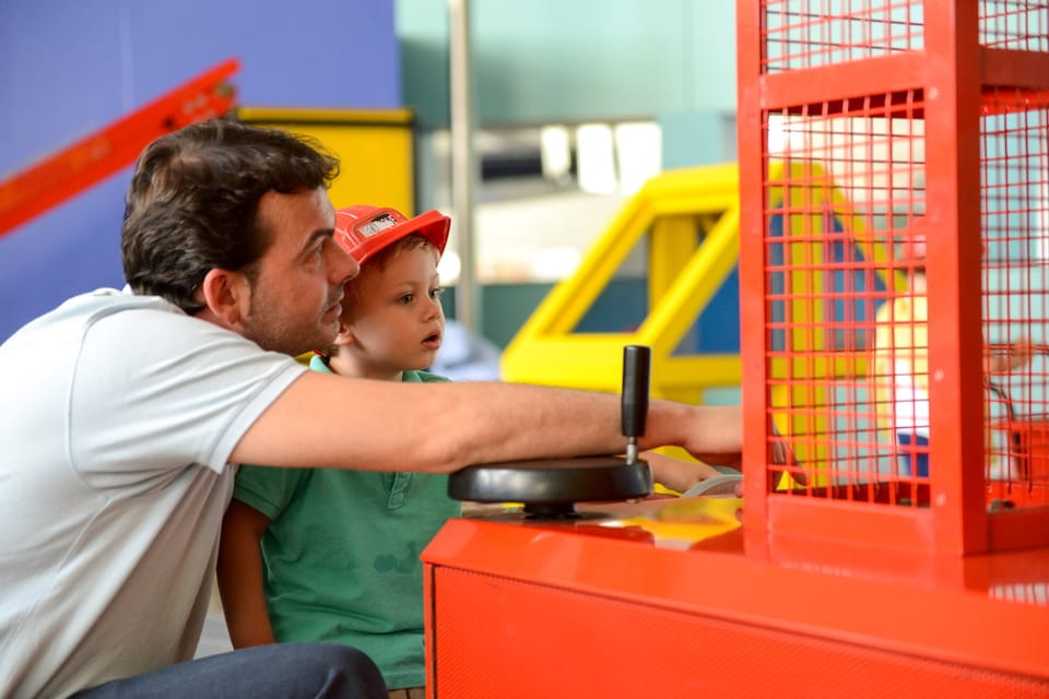 Valencia: Principe Felipe Science Museum Entry Ticket - Accessibility and Facilities