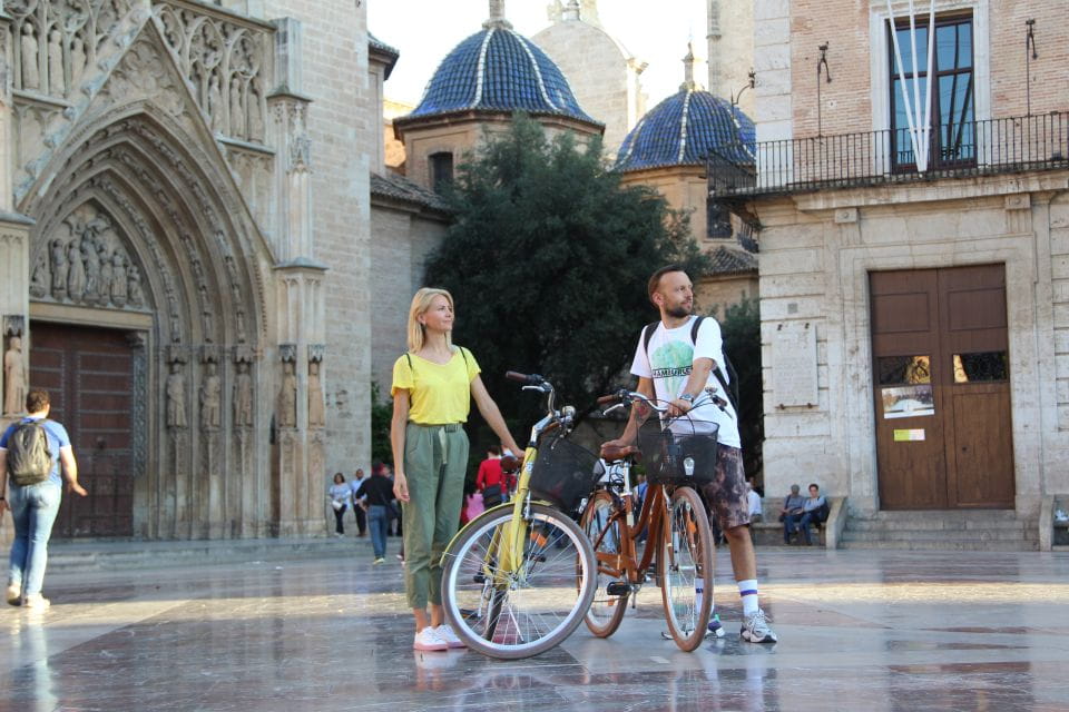 Valencia: Private City Tour on Bicycle, E-Bike or E-Step - Reservation and Cancellation