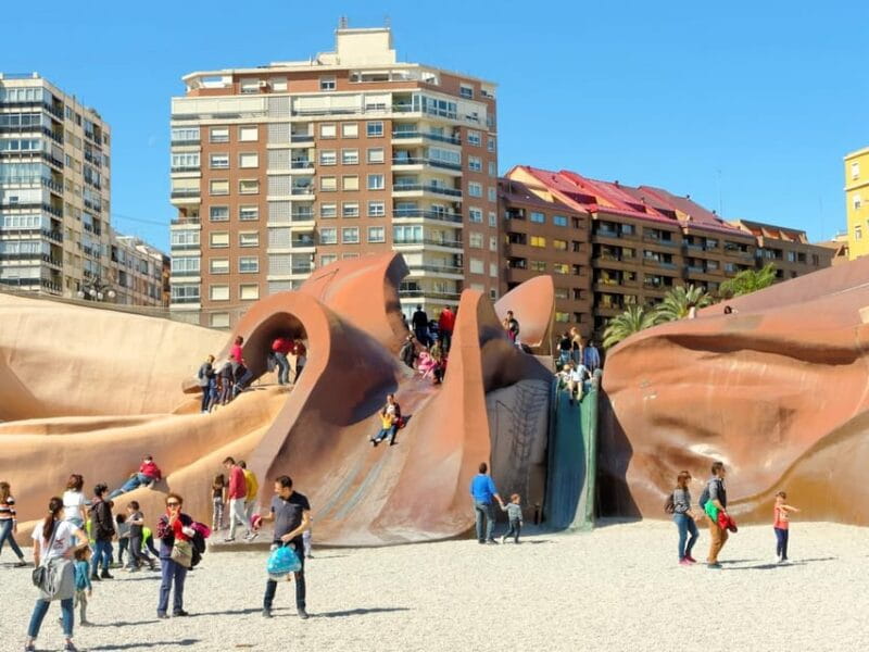 Valencia: Private Family Tour with Churros, Parks & Museum - Key Points / Takeaways