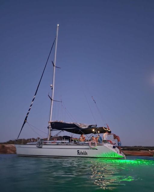 Valencia: Private Sailing on Sailboat (Group up to 8 People) - Pricing and Booking Details