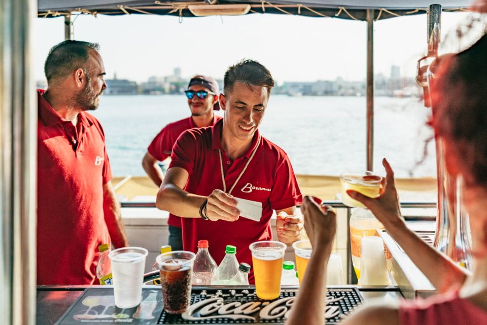 Valencia: Sunset or Daytime Catamaran Cruise With Drink - Customer Ratings Summary