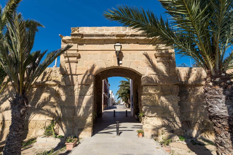 Valencia: Tabarca Island Full-Day Trip - Important Travel Information