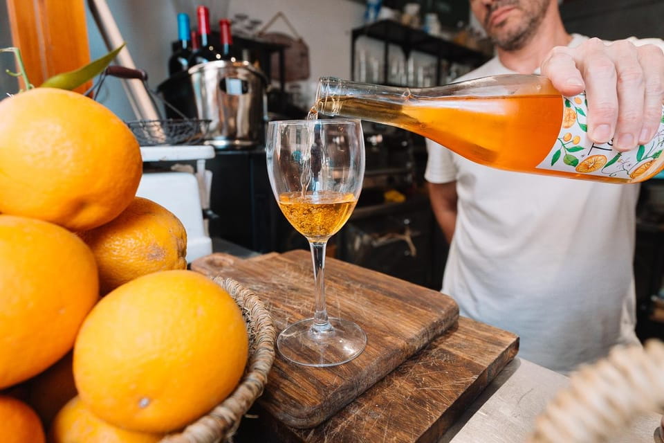 Valencia: Tapas and Drinks Evening Tour - Key Points