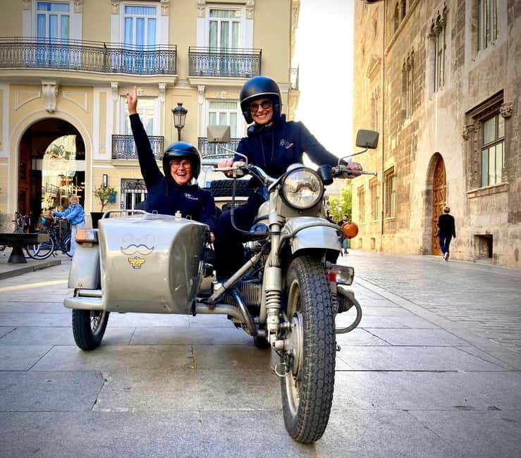 Valencia: The Highlights Tour in Vintage Sidecar - Exploring Valencia in a Vintage Sidecar: An In-Depth Look