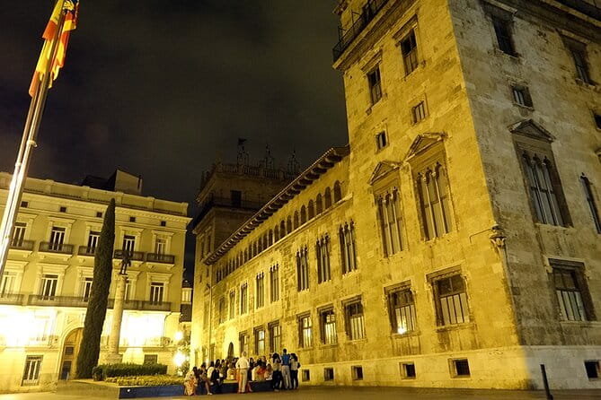 Valencia's Legends & Stories by Moonlight - A Deep Dive into the Experience