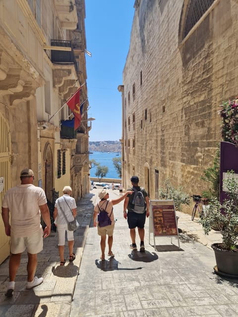 Valletta: Private Walking Tour with Local Guide - Exploring Valletta in Depth: Your 2.5-Hour Private Guide