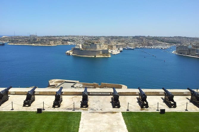 Valletta (UNESCO) guided tour, Malta Experience (included), Cathedral (optional) - References and Additional Resources
