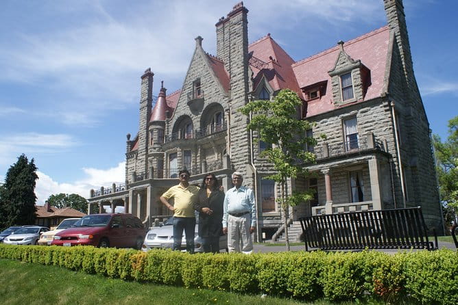 Vancouver 3 Days Budget Tour With Victoria & Whistler - Itinerary: Day 1