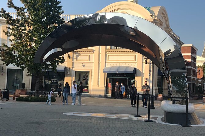 Vancouver Lay Over Shopping (Mc Arthurglen Designer Outlet Mall ) Tour Private - Professional Driver Guide Services