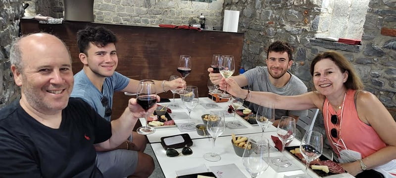 Varenna: Guided Walking Tour with Wine and Food Tasting - The Heart of the Experience: Wine Tasting and Food