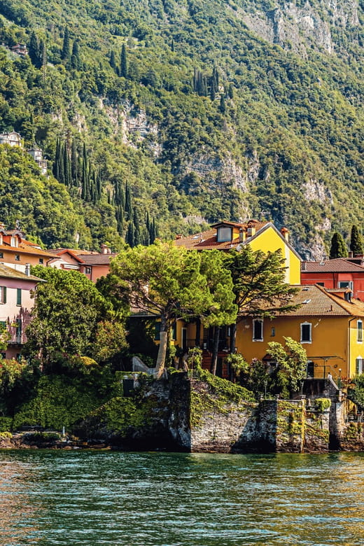 Varenna: Shared Sunset Boat Tour with a Prosecco Aperitif - Key Points / Takeaways