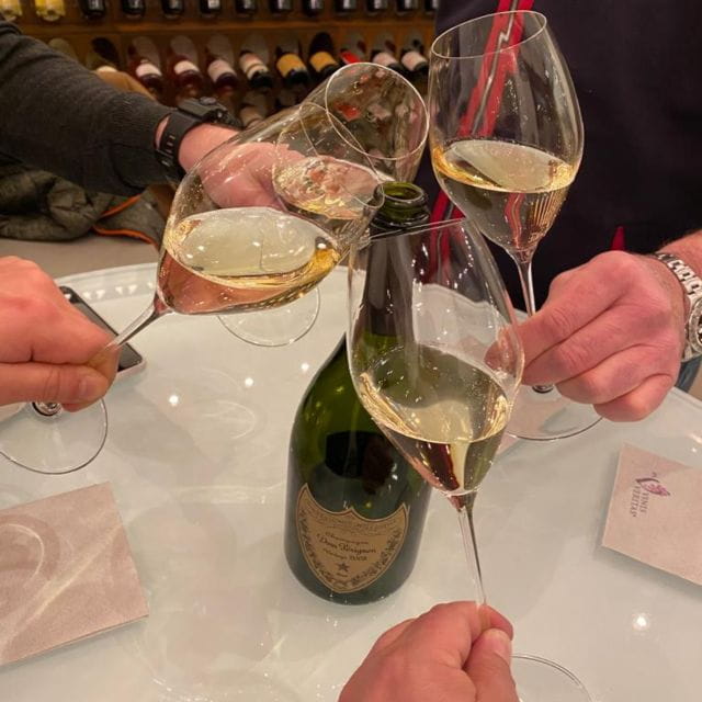 Varenna: Wine Tasting and Entry Ticket to Castello di Vezio - Self-Guided Varenna: The Perfect Flexibility