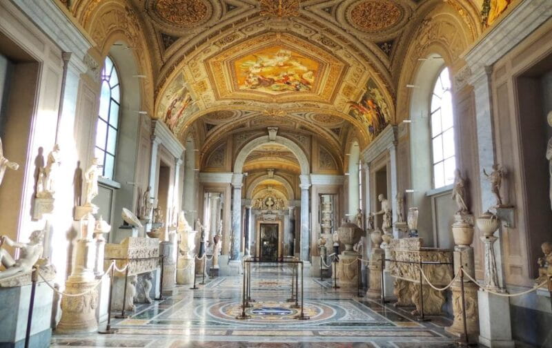 Vatican City: Early Morning Vatican Tour with Sistine Chapel - Entering the Vatican Museums: A Must-Do for Art Lovers