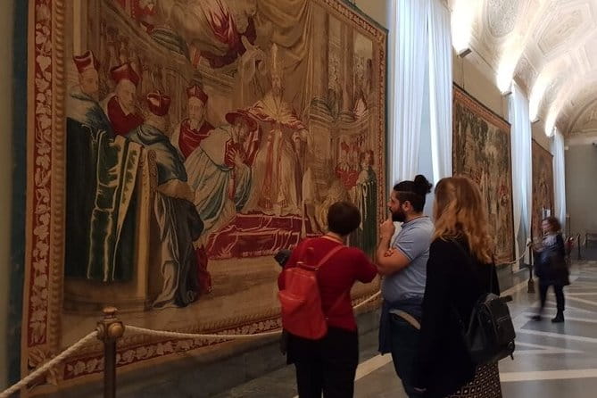 Vatican Museums and St. Peter's Basilica Private Tour Options - Key Points