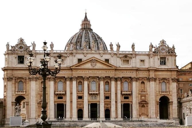 Vatican Museum's & Sistine Chapel No Line Private Tour - Entering the Vatican Museums