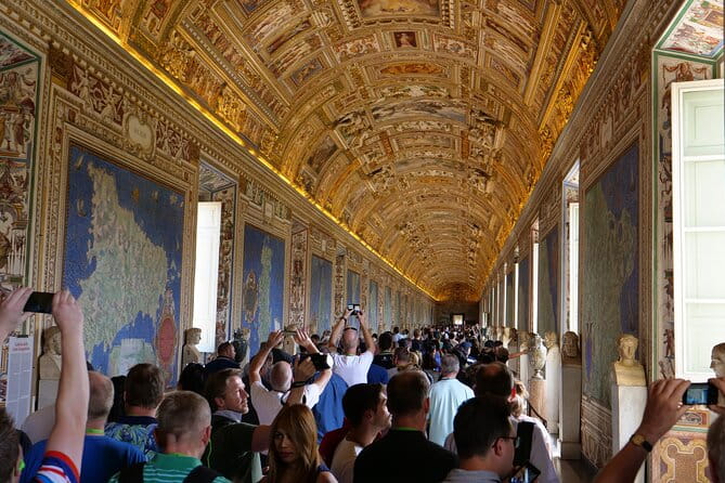 Vatican Pass: Gardens, Museums, Sistine Chapel and Basilica - St. Peter’s Basilica: Architectural and Artistic Marvel