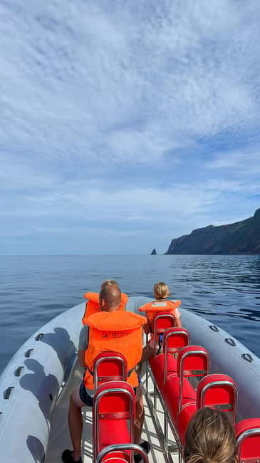 Velas: In the heart of Azores with whales and dolphins - Setting Out From Velas: A Coastal Launchpad for Marine Encounters