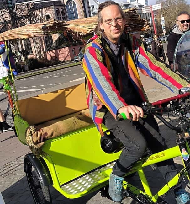 Veloloco Rickshaw Tour Cologne Sightseeing Wedding Brewery Birthdays - Discover Cologne from a New Angle: The Veloloco Rickshaw Tour