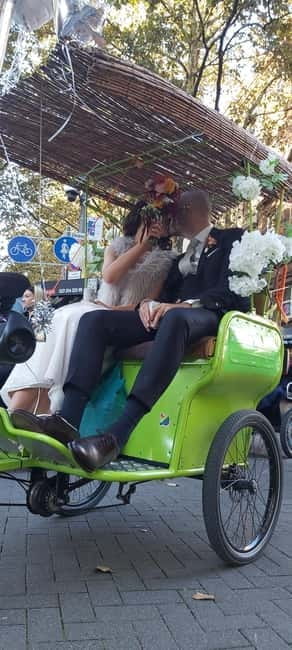 Veloloco Rickshaw Tour Cologne Sightseeing Wedding Brewery Birthdays - Key Points / Takeaways