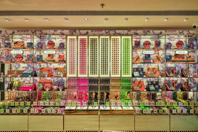 Venchi Gae Aulenti: Chocolate Tasting Experience in Milan - A Sweet Journey into Italian Chocolate at Venchi Gae Aulenti