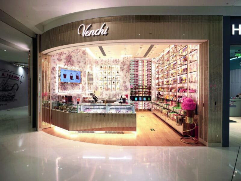 Venchi Gae Aulenti: Chocolate Tasting Experience in Milan - The Guided Chocolate Tasting: Flavors and Finesse