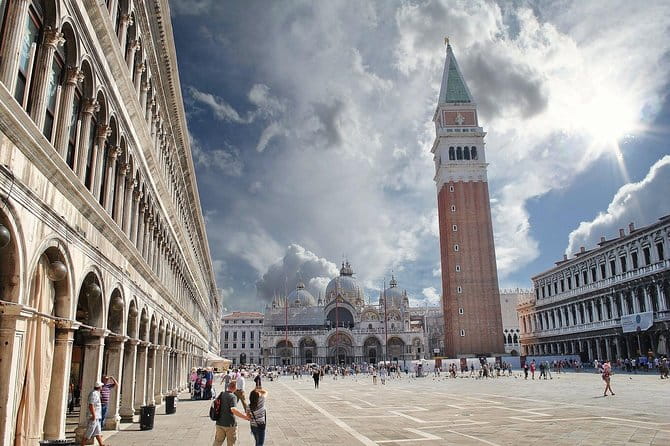 Venice and Verona Full Day Tour by Train from Milan - Key Points