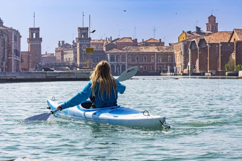 Venice Beginner's Kayak Tour in the Medieval Arsenal - Detailed Review of the Venice Beginners Kayak Tour