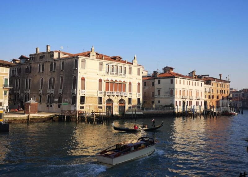 Venice Charm: St. Mark's, Rialto Bridge, and Gondola Ride - Exploring Venice’s Hidden Gems: A Practical, Authentic Tour