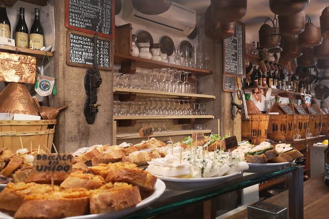 Venice Cicchetti, Spritz and Wine Tour with a Local Guide - Detailed Review of the Venice CICCHETTI, SPRITZ AND WINE TOUR