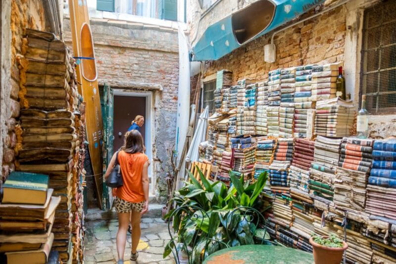 Venice: City Tour & Skip the Line for St. Mark's Basilica - FAQ