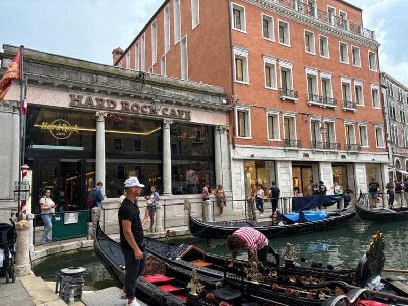 Venice Delights: Coffee & Food Experience Walking Tour - Coffee, Culture, and Conversation