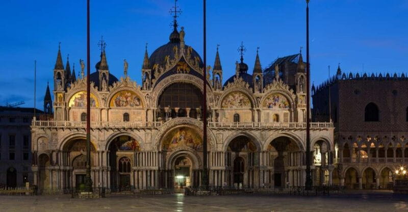 Venice: Exclusive After-Hours Tour of Saint Mark's Basilica - The Pala dOro and Crypts: Highlights