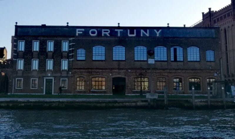 Venice: Giudecca Island Discover Walking Tour - Key points / Takeaways