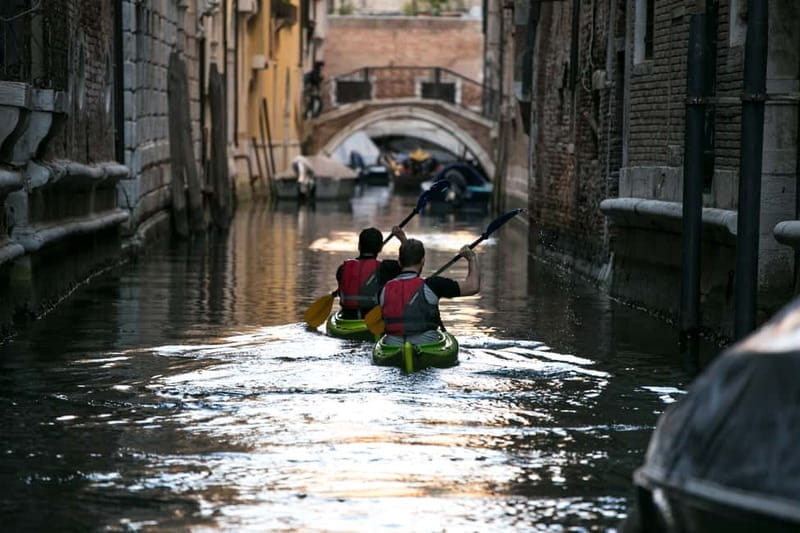 Venice: Guided Canal Kayak Tour at Day, Night, or Sunset - What Makes This Tour Special?