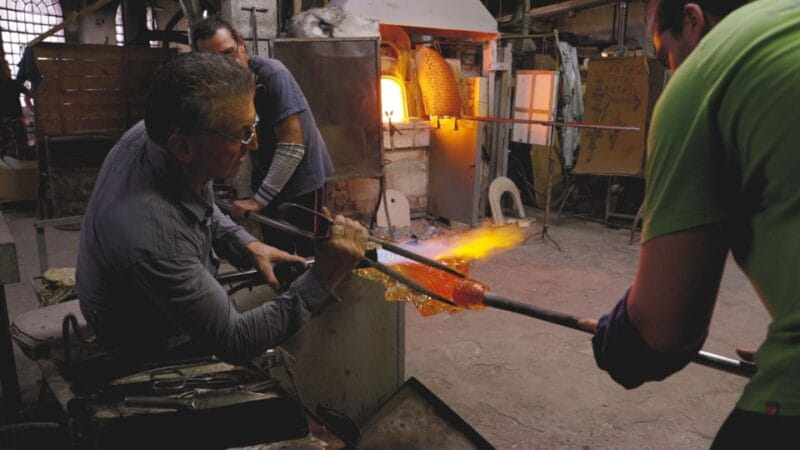 Venice: Murano Glass Factory Guided Tour with Prosecco - A Genuine Glimpse into Murano Glass Making