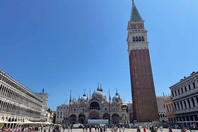Venice Must See Attractions Walking Tour With A Guide - Key points / Takeaways
