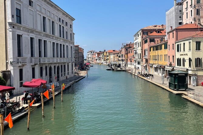 Venice Must See Attractions Walking Tour With A Guide - Cultural and scenic highlights
