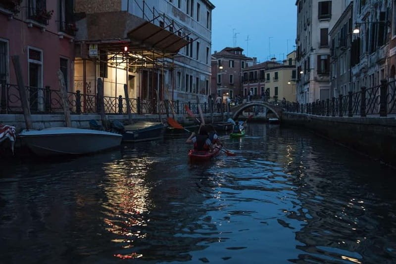 Venice: Night + Sunset Kayak Tour Kayak in the Canals - Key Points / Takeaways
