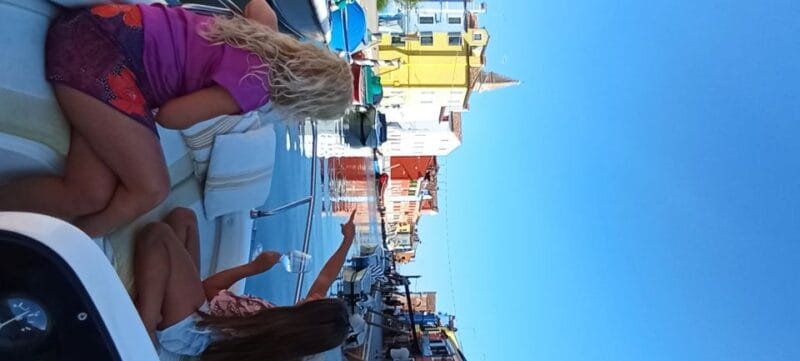 Venice: private boat tour to Murano, Burano, Torcello - FAQs