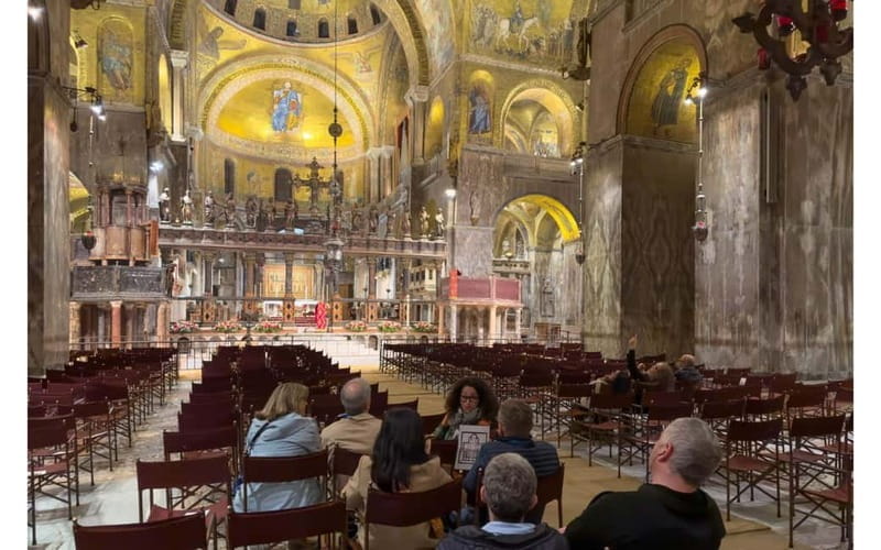 Venice: Private Evening Stroll with VIP Entry to St. Mark's - Exploring Venice After Dark: A Detailed Look